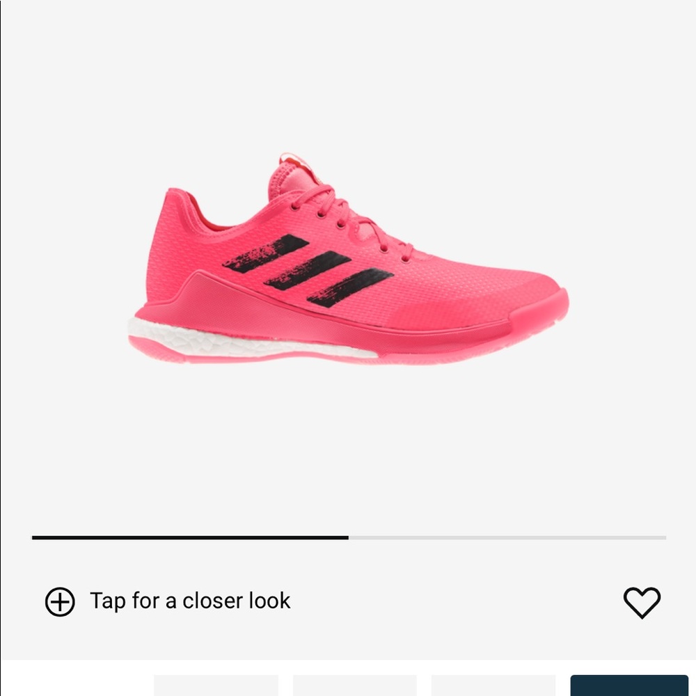 Tennis shoes
